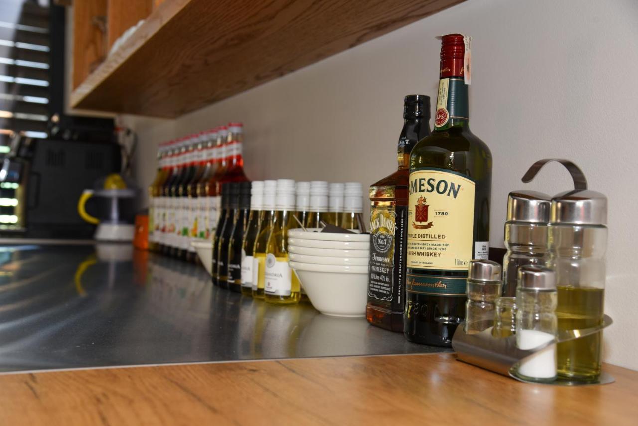Šabac Merak Rooms & Caffe Bar المظهر الخارجي الصورة