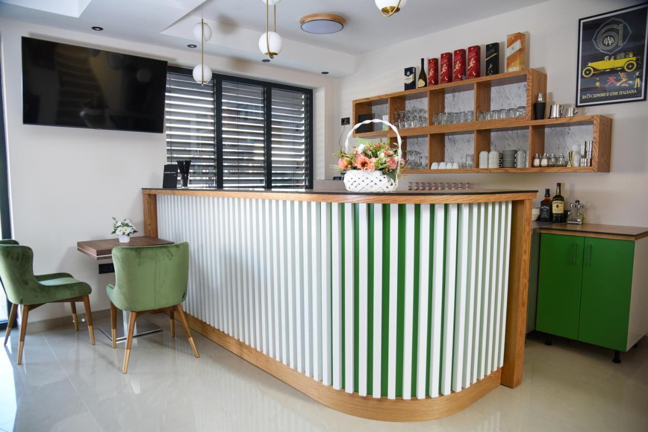 Šabac Merak Rooms & Caffe Bar المظهر الخارجي الصورة