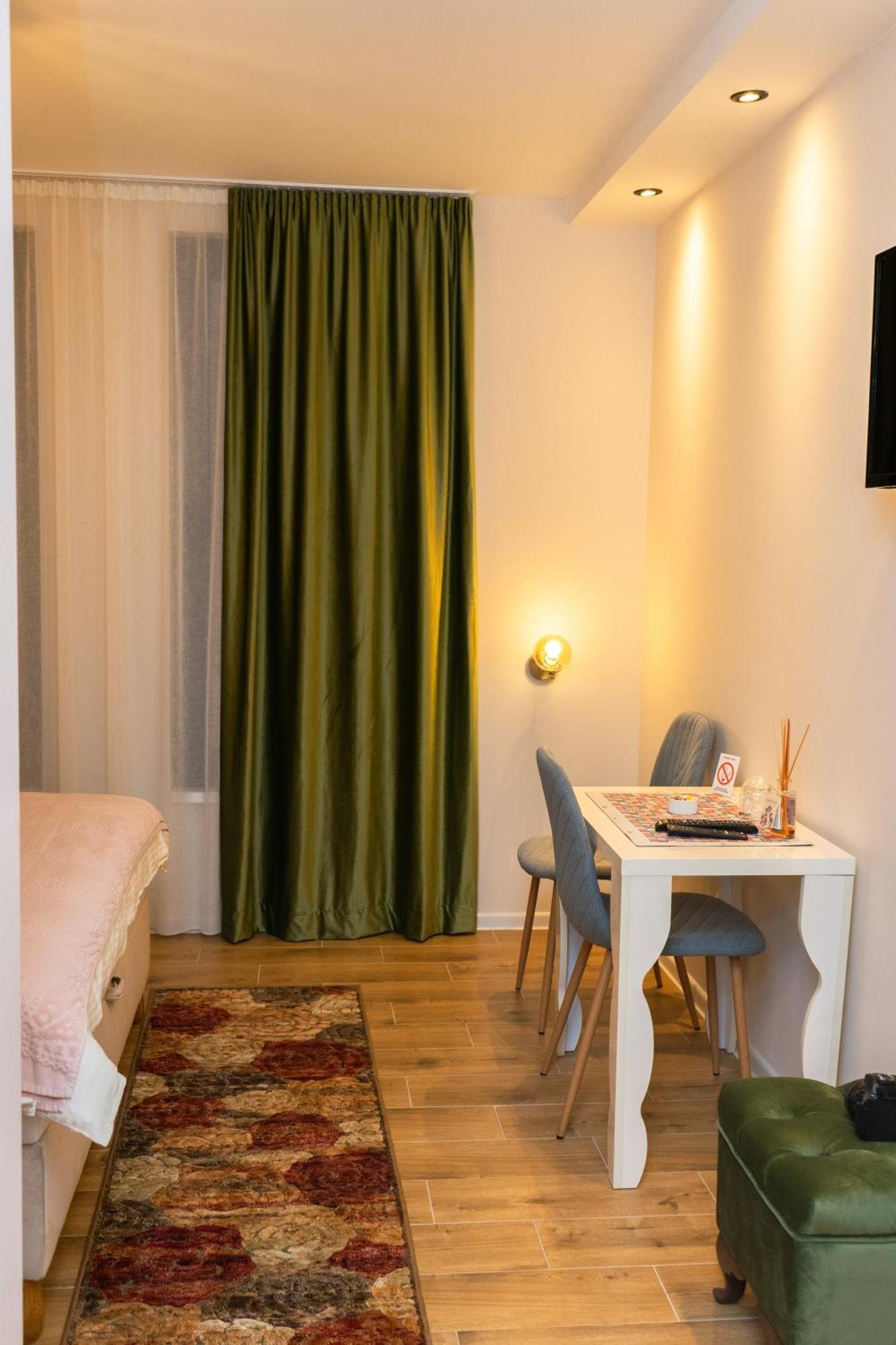 Šabac Merak Rooms & Caffe Bar المظهر الخارجي الصورة