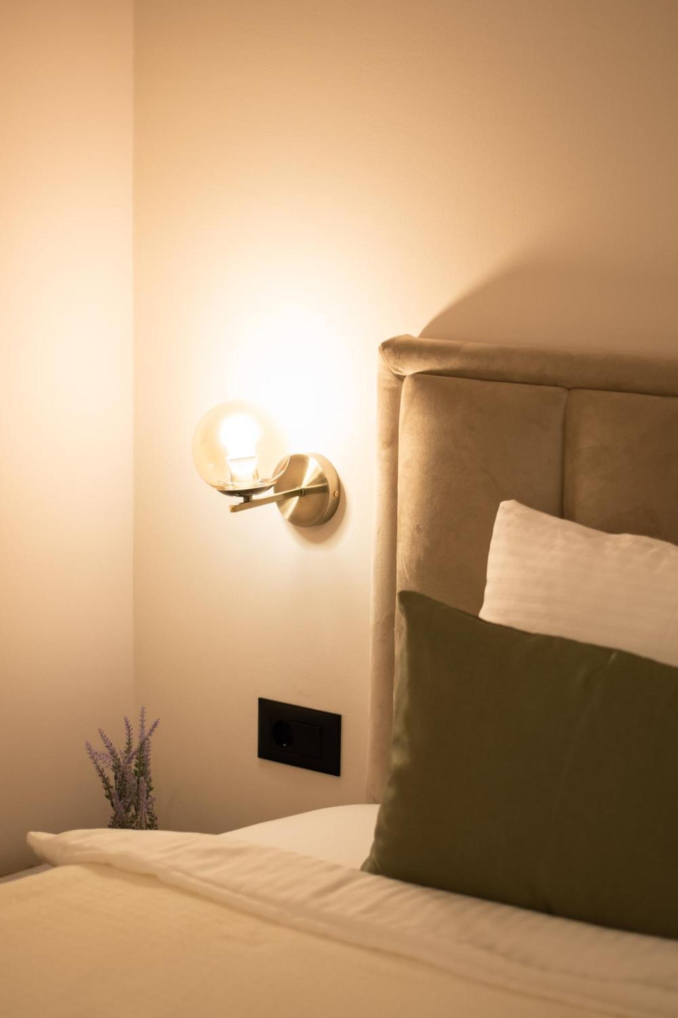 Šabac Merak Rooms & Caffe Bar المظهر الخارجي الصورة